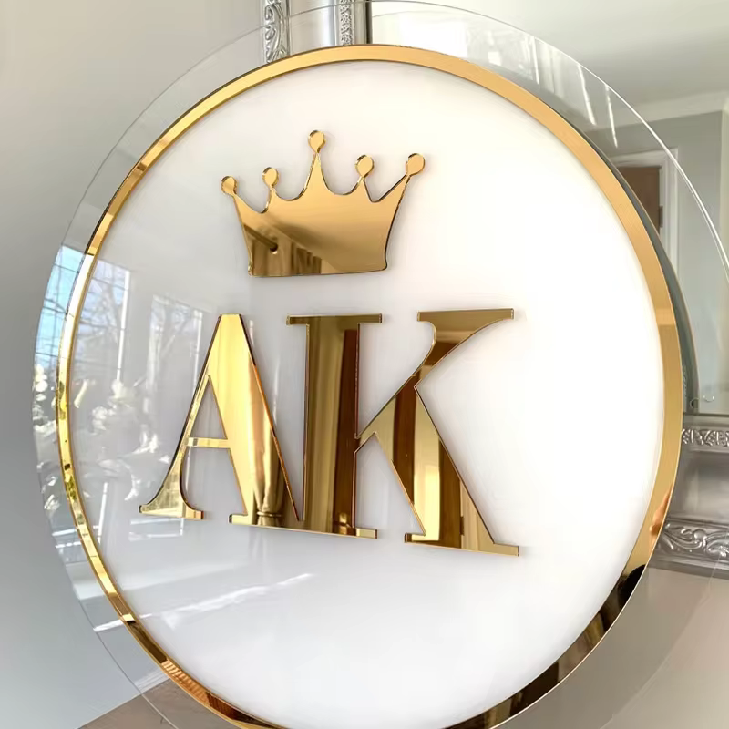 Transformasi Bisnis Anda dengan Logo Akrilik